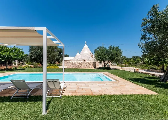 Trullo Zese Con Piscina Privata * San Michele Salentino