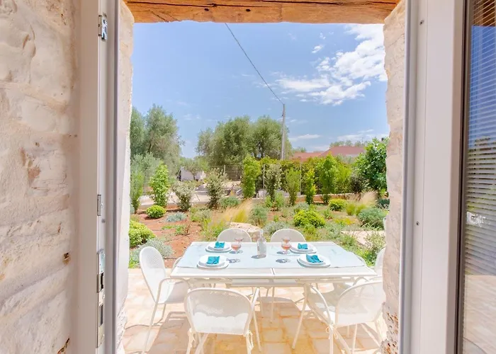 Trullo Zese Con Piscina Privata