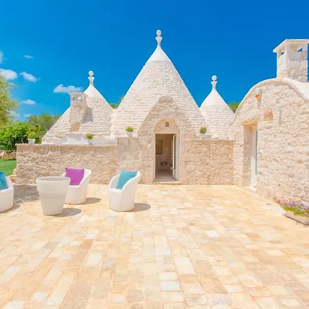 Trullo Zese Con Piscina Privata サン・ミケーレ・サレンティーノ