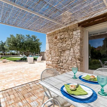 ヴィラ Trullo Zese Con Piscina Privata サン・ミケーレ・サレンティーノ