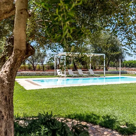 ヴィラ Trullo Zese Con Piscina Privata サン・ミケーレ・サレンティーノ