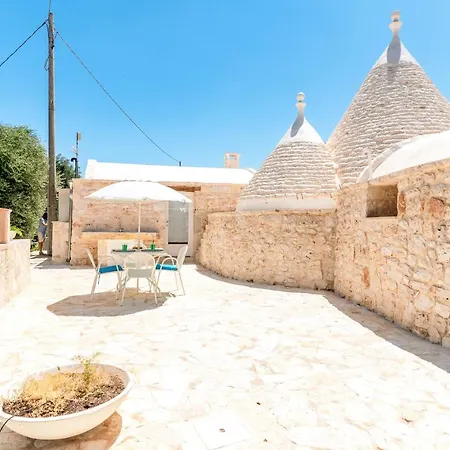ヴィラ Trullo Zese Con Piscina Privata