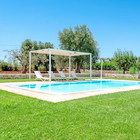 Trullo Zese Con Piscina Privata *