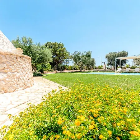 Trullo Zese Con Piscina Privata * サン・ミケーレ・サレンティーノ
