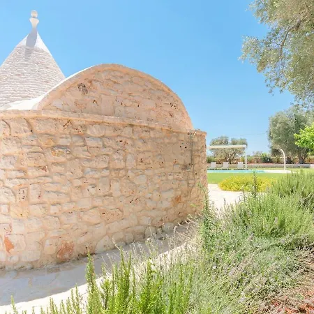 Trullo Zese Con Piscina Privata * サン・ミケーレ・サレンティーノ