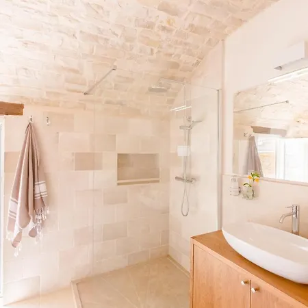 Trullo Zese Con Piscina Privata サン・ミケーレ・サレンティーノ