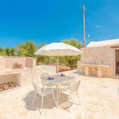 Trullo Zese Con Piscina Privata ヴィラ サン・ミケーレ・サレンティーノ