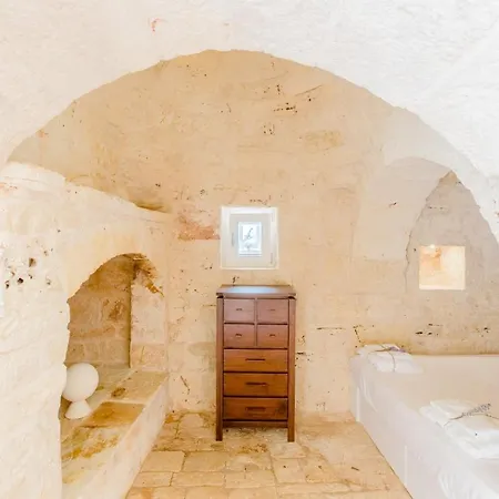 Trullo Zese Con Piscina Privata ヴィラ サン・ミケーレ・サレンティーノ