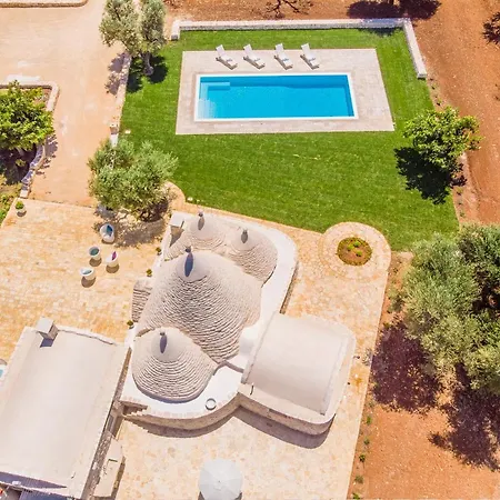 ヴィラ Trullo Zese Con Piscina Privata *